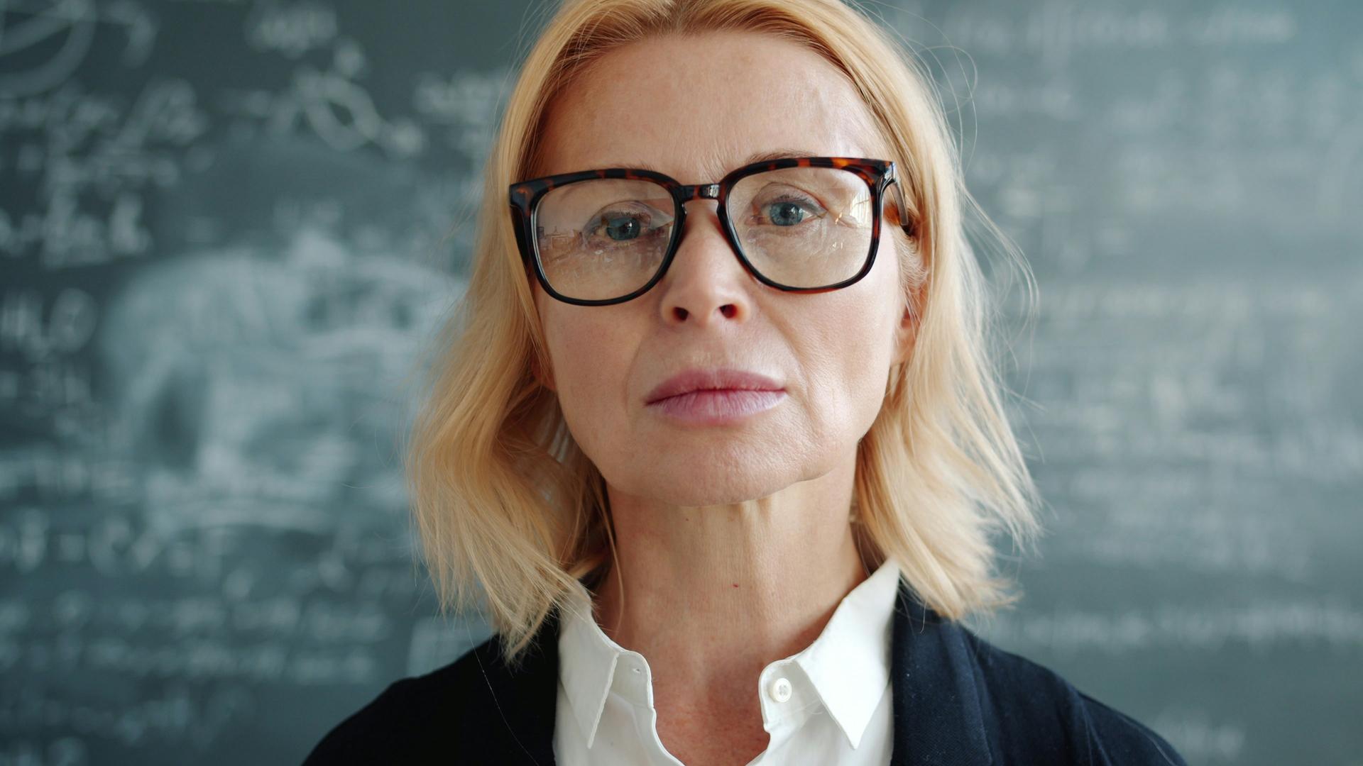 Should Teachers Use AI to Plan Lessons? The Case For and Against
